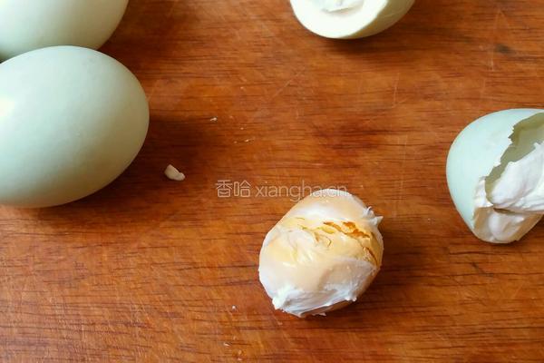 咸蛋黄烧豆腐的做法图解4