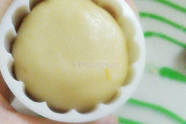 莲蓉月饼的做法图解9