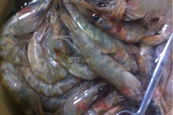 油焖大虾的做法图解1