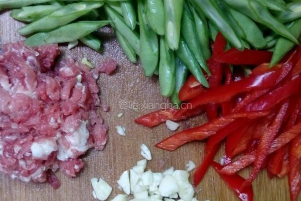 炒四季豆的做法图解2