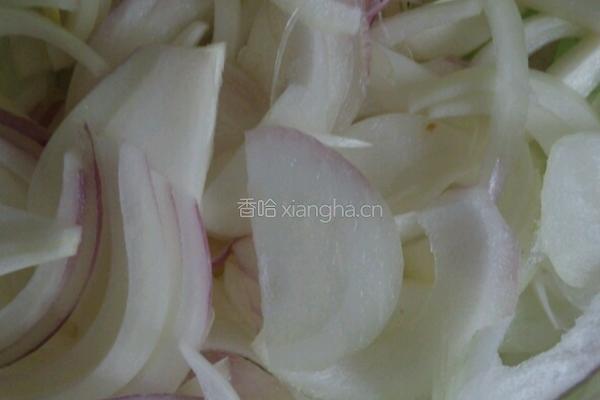 洋葱土豆丝的做法图解2
