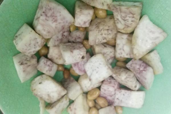 香芋蒸排骨的做法图解12