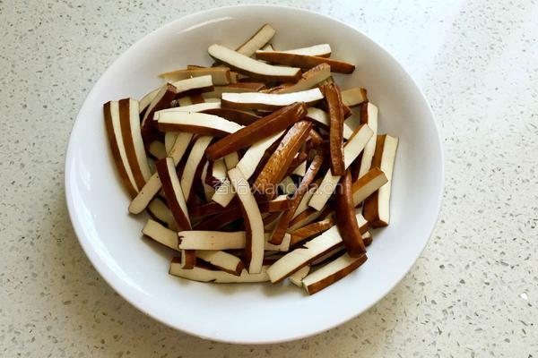 香干炒蒜苔的做法图解6
