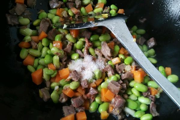 五香牛肉烧青豆的做法图解6