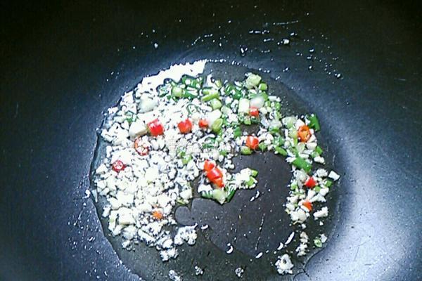 清炒豌豆苗的做法图解3