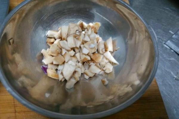 自制香菇酱的做法图解4