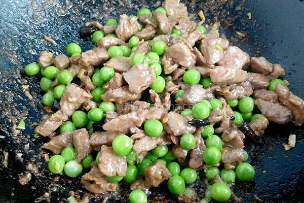 豌豆辣牛肉的做法图解8
