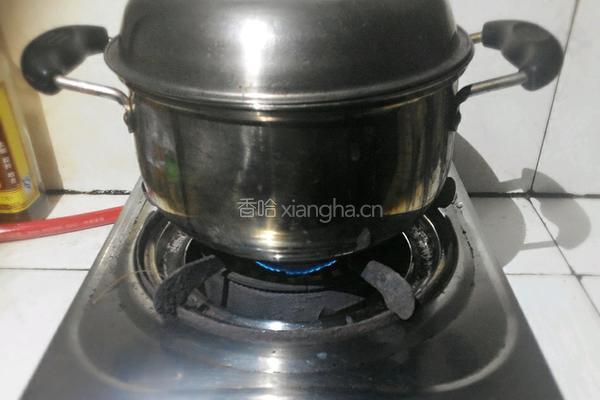 鸡骨草瘦肉汤的做法图解5