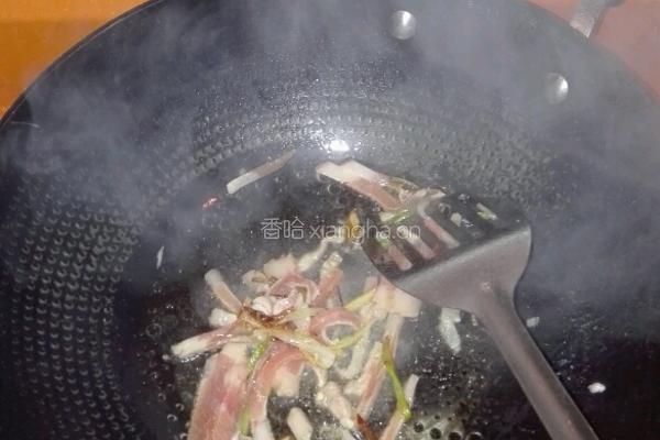 干煸肉丝炒双椒的做法图解4