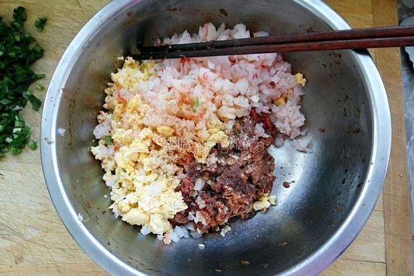 四鲜馅饺子的做法图解2
