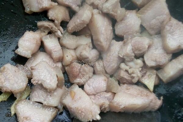 红烧肉鸡蛋的做法图解4
