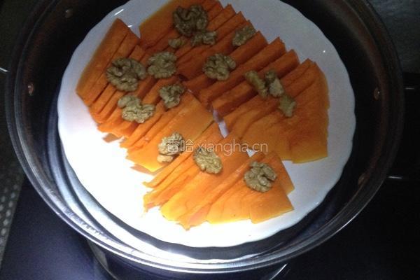 南瓜核桃羹的做法图解3