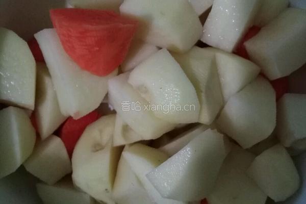 羊蝎子烧土豆的做法图解1