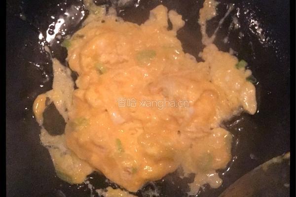 西红柿鸡蛋拌面的做法图解3