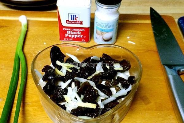 豆腐粉蒸肉的做法图解4