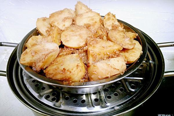 香芋粉蒸肉的做法图解12