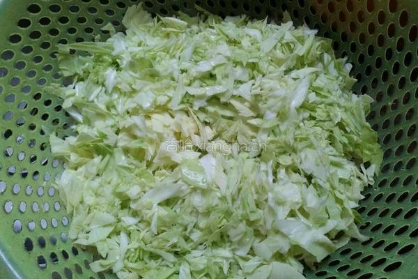 虾仁猪肉蔬菜炒饭的做法图解5