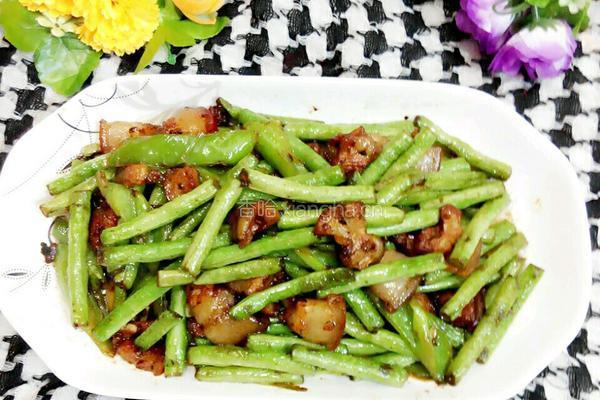 五花肉炒豆角的做法图解8