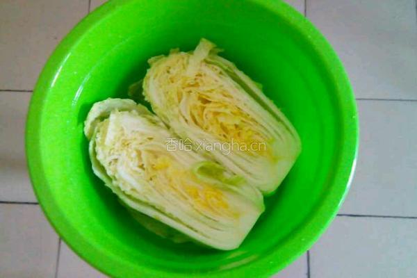 辣白菜的做法图解1
