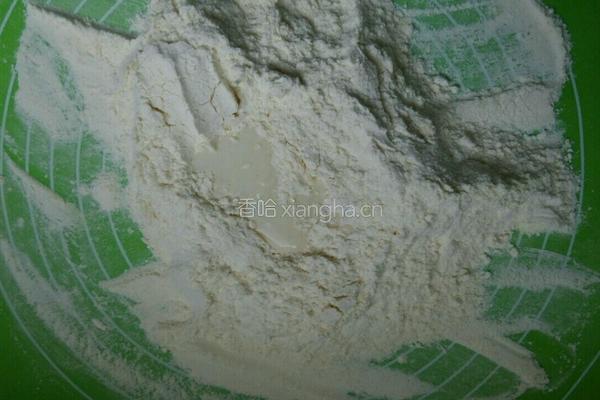 牛奶面包的做法图解3