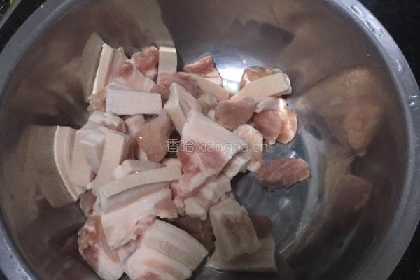 豆角肉蒸面的做法图解1