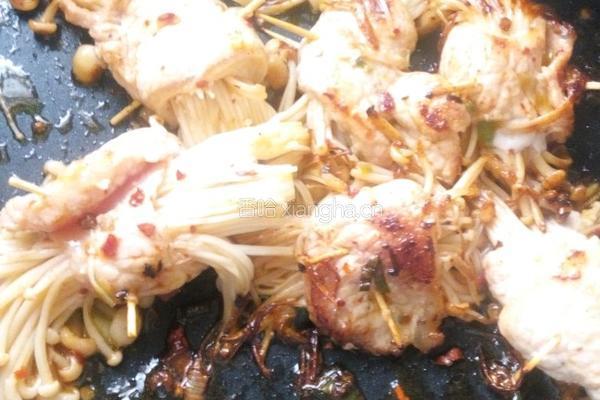 金针菇肉卷的做法图解5