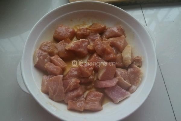 菠萝咕噜肉的做法图解3