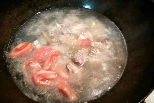 美味蕃茄牛肉汤的做法图解6