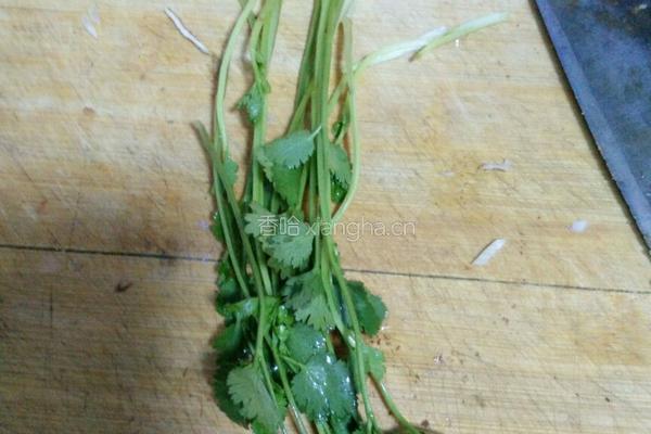 香菇鸡腿汤的做法图解10