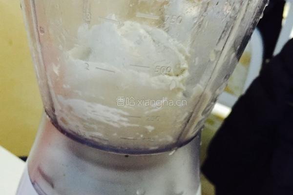 香蕉冰淇淋的做法图解4