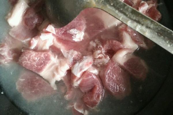 蘑菇小炒肉的做法图解4