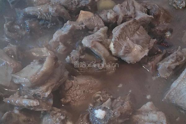 萝卜焖羊脖子的做法图解6