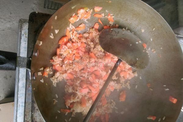 西红柿蛋炒饭的做法图解3