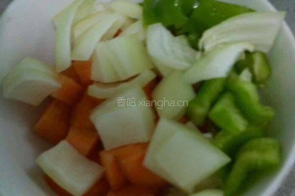 茄汁藕丁的做法图解3