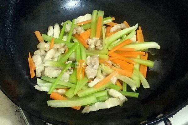双丝炒五花肉的做法图解4