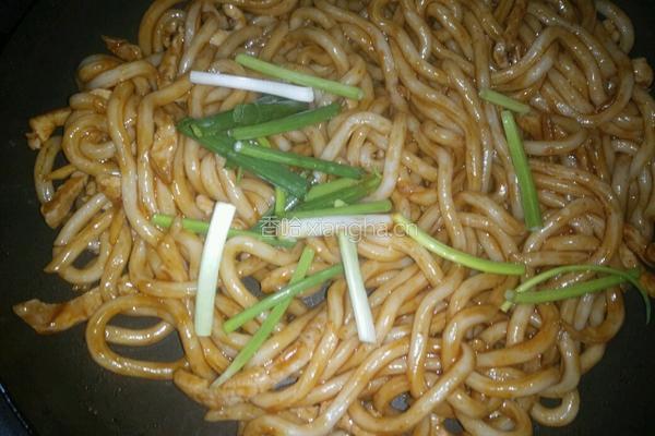 肉丝炒乌冬面的做法图解6