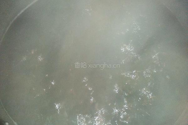 黑米粥的做法图解2