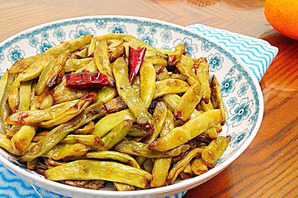 干煸四季豆的做法图解8