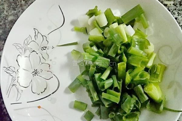 瘦肉炒淮山的做法图解2