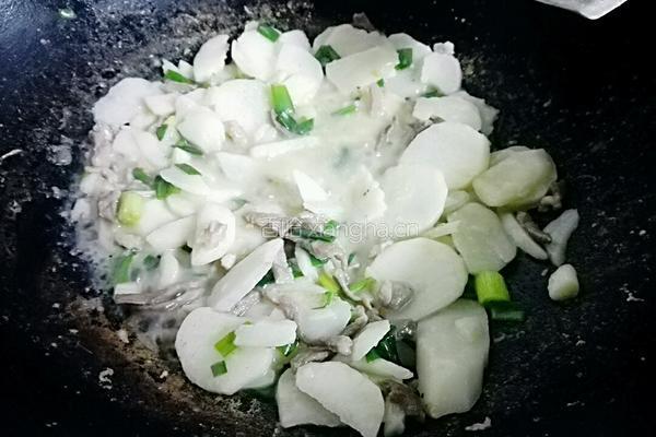 瘦肉炒淮山的做法图解6