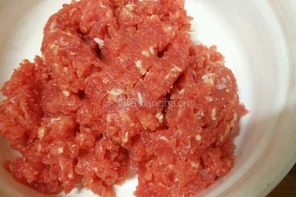 牛肉糯米丸子的做法图解1