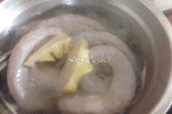 咸菜炒粉肠的做法图解4