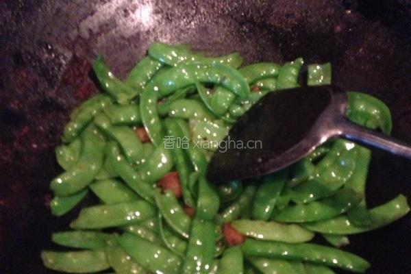 荷兰豆炒肉片的做法图解2