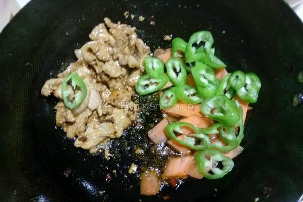 口蘑炒肉片的做法图解7