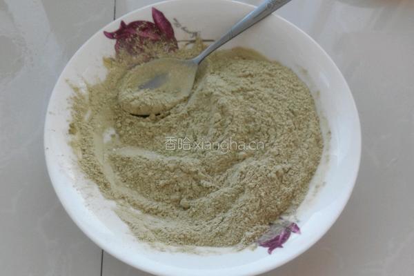 抹茶奶油蛋糕卷的做法图解4