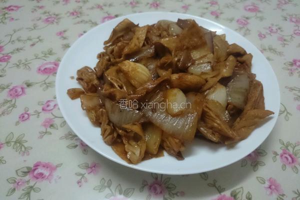洋葱炒大肠