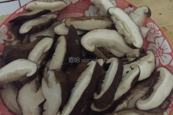 小鸡炖香菇的做法图解12