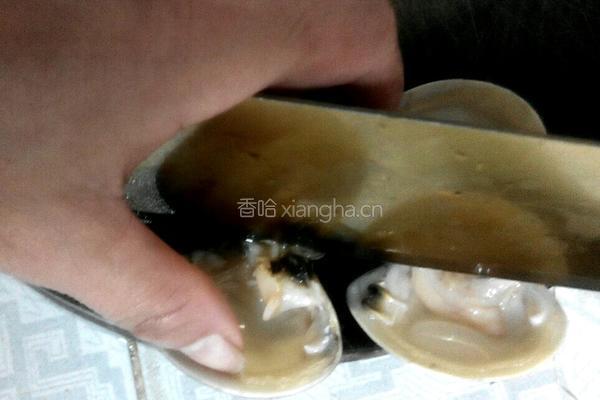 文蛤苦瓜汤的做法图解3