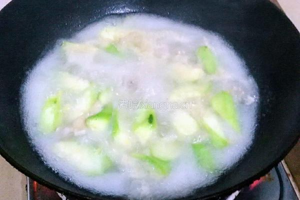 丝瓜肉片汤的做法图解6
