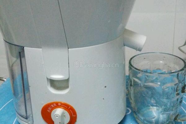 彩色素水饺的做法图解2